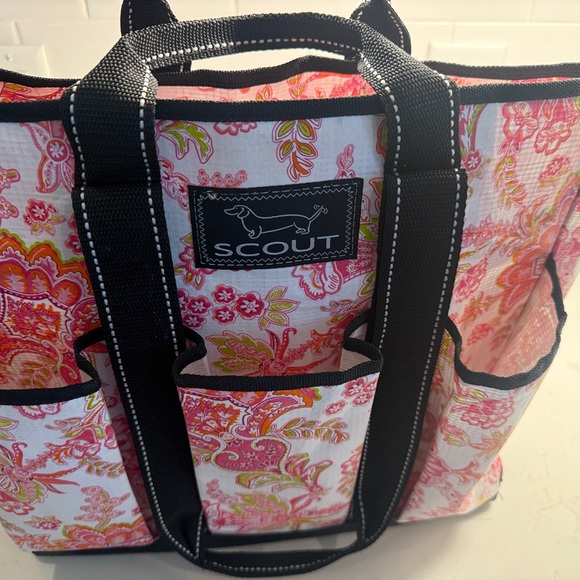 Scout Pocket Rocket Pink Floral Tote Bag - Picture 6 of 6